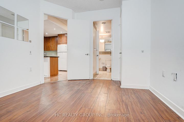 Photo 19 at 412 - 85 Bloor Street E, Yonge Corridor, Toronto