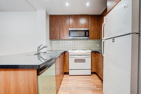 Photo 12 at 412 - 85 Bloor Street E, Yonge Corridor, Toronto