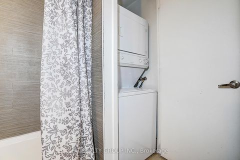 Photo 34 at 412 - 85 Bloor Street E, Yonge Corridor, Toronto