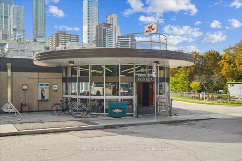 Photo 29 at 2 - 1 Baxter Street, Moore Park, Toronto