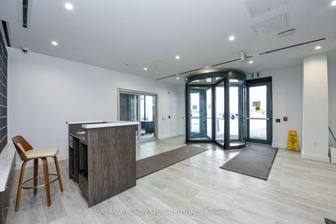 Photo 7 at 409 - 600 Dixon Road W, Richview, Toronto