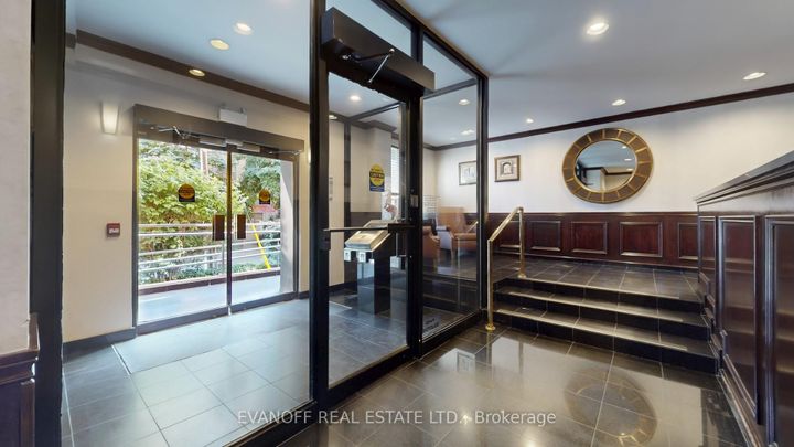 Photo 5 at 605 - 80 Charles Street E, Yonge Corridor, Toronto