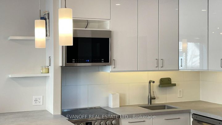 Photo 20 at 605 - 80 Charles Street E, Yonge Corridor, Toronto