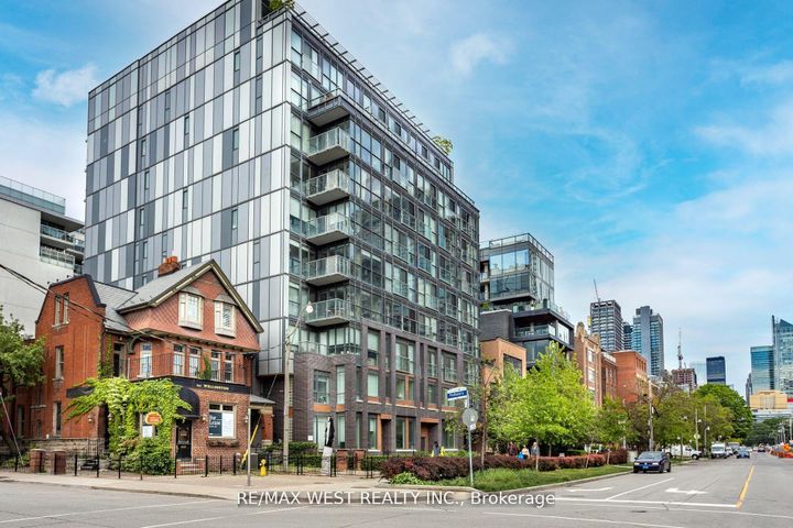 Photo 11 at TH02 - 508 Wellington Street W, Waterfront Communities C1, Toronto