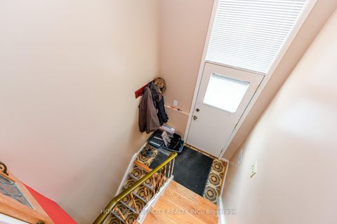 Photo 6 at 7424 Netherwood Road, Malton, Mississauga