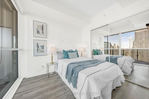 Photo 21 at 4204 - 15 Grenville Street, Bay Street Corridor, Toronto