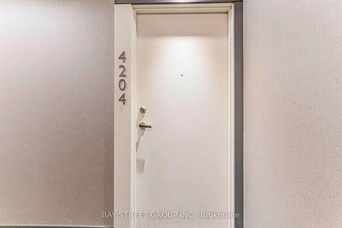 Photo 33 at 4204 - 15 Grenville Street, Bay Street Corridor, Toronto