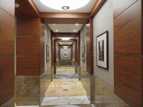 Photo 34 at 402 - 763 Bay Street, Bay Street Corridor, Toronto