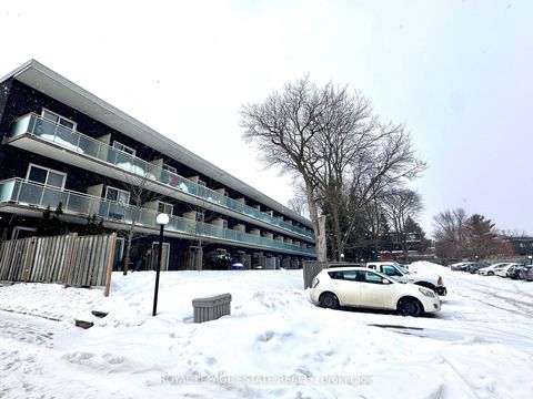 Photo 20 at 309 - 123 Woodbine Avenue, The Beaches, Toronto