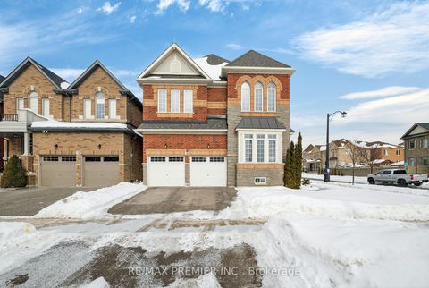 Photo 1 at 66 Red Tree Drive, Kleinburg, Vaughan