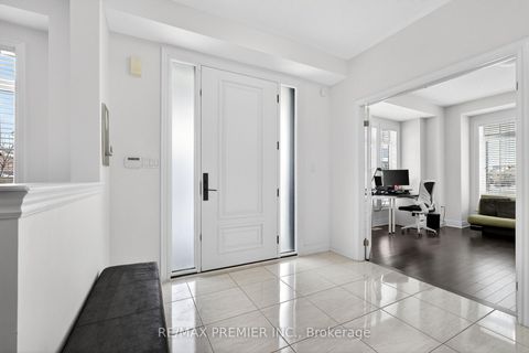 Photo 4 at 66 Red Tree Drive, Kleinburg, Vaughan