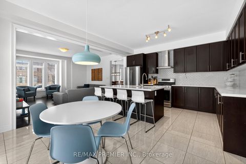 Photo 16 at 66 Red Tree Drive, Kleinburg, Vaughan