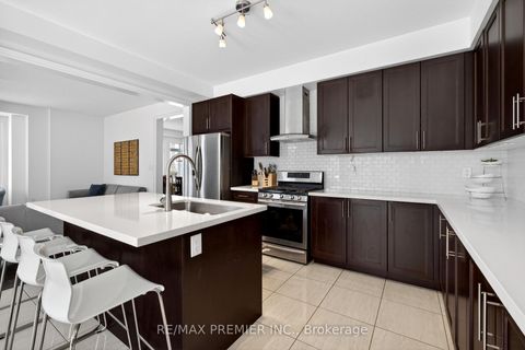 Photo 17 at 66 Red Tree Drive, Kleinburg, Vaughan