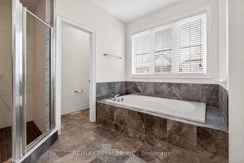Photo 25 at 66 Red Tree Drive, Kleinburg, Vaughan