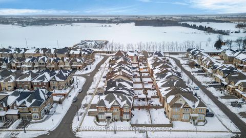 Photo 45 at 66 Red Tree Drive, Kleinburg, Vaughan