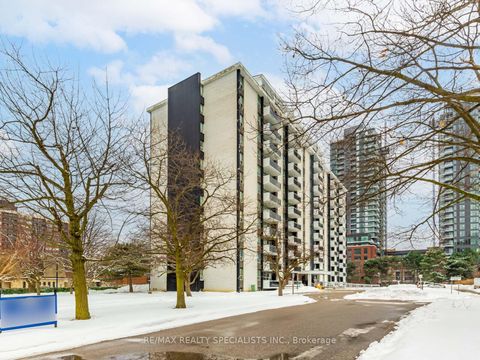 Photo 3 at 401 - 151 La Rose Avenue, Humber Heights, Toronto