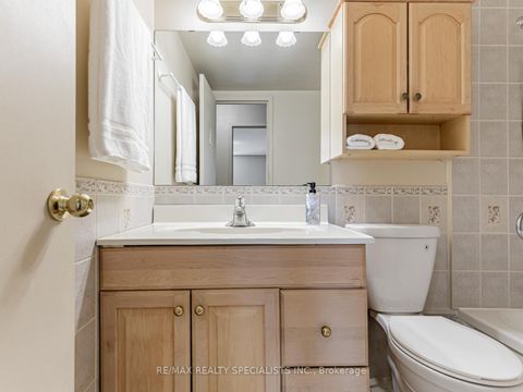 Photo 16 at 401 - 151 La Rose Avenue, Humber Heights, Toronto