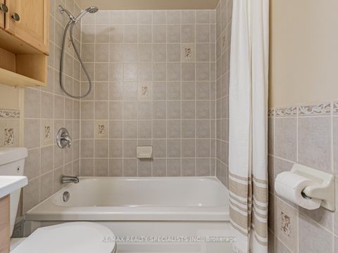 Photo 17 at 401 - 151 La Rose Avenue, Humber Heights, Toronto