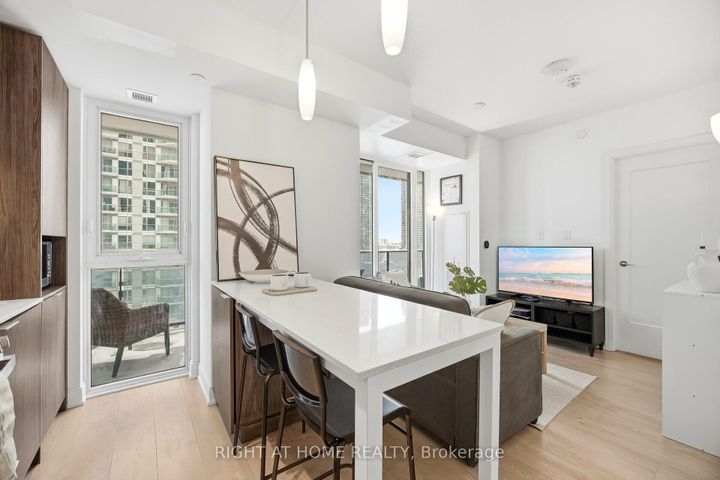 Photo 5 at 1008 - 70 Annie Craig Drive, Mimico, Toronto