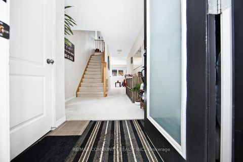 Photo 3 at 984 Kicking Horse Path, McLaughlin, Oshawa