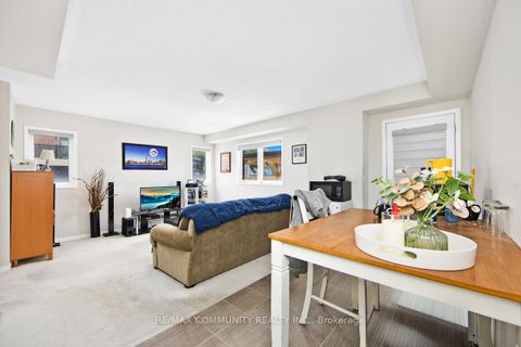 Photo 4 at 984 Kicking Horse Path, McLaughlin, Oshawa