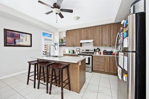 Photo 6 at 984 Kicking Horse Path, McLaughlin, Oshawa