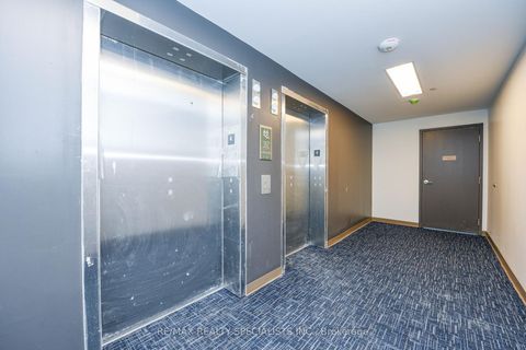 Photo 15 at 425 - 600 Dixon Road W, Richview, Toronto