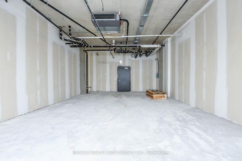 Photo 24 at 425 - 600 Dixon Road W, Richview, Toronto