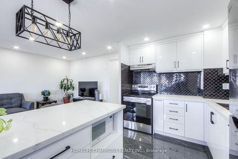 Photo 11 at 1210 - 100 Leeward Glenway, Flemingdon Park, Toronto