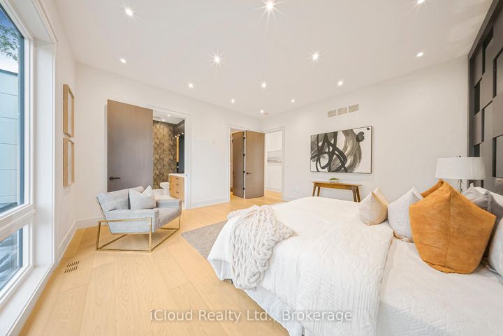 Photo 25 at 1374 Tansley Drive, WO West, Oakville