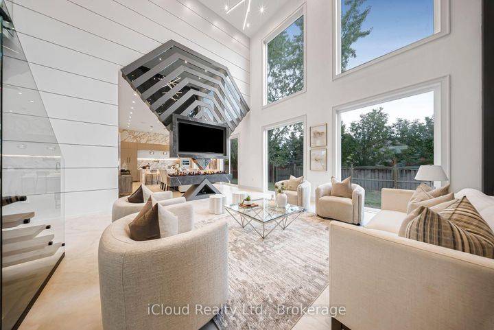 Photo 32 at 1374 Tansley Drive, WO West, Oakville