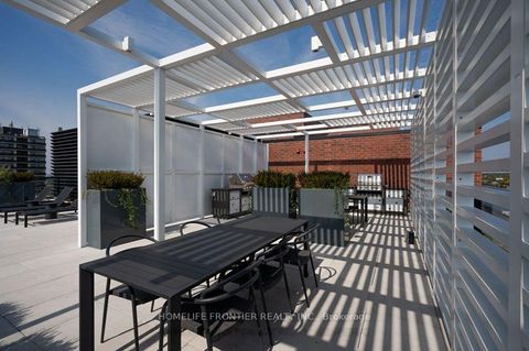 Photo 15 at 205 - 185 Alberta Avenue, Oakwood Village, Toronto