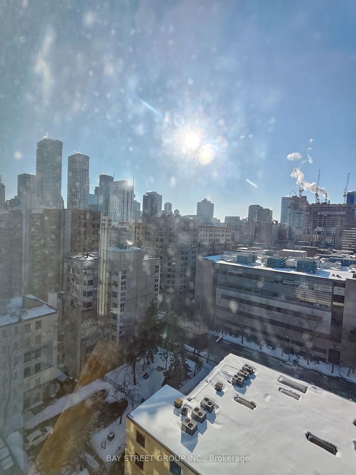 Photo 10 at Ph 01 - 117 Gerrard Street E, Yonge Corridor, Toronto