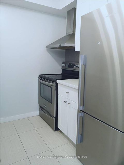 Photo 4 at Ph 01 - 117 Gerrard Street E, Yonge Corridor, Toronto