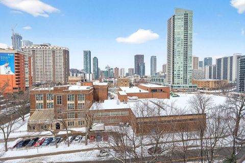 Photo 29 at 1024 - 77 Maitland Place, South St. James Town, Toronto