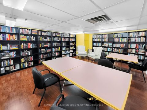 Photo 40 at 1024 - 77 Maitland Place, South St. James Town, Toronto