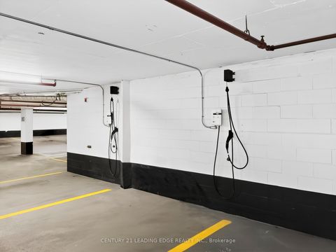 Photo 42 at 1024 - 77 Maitland Place, South St. James Town, Toronto