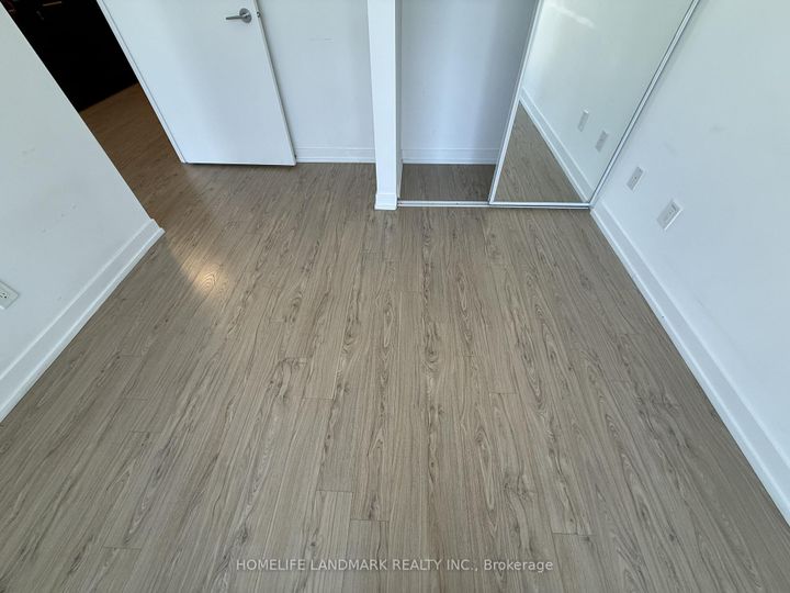 Photo 5 at 3705 - 85 Wood Street, Yonge Corridor, Toronto