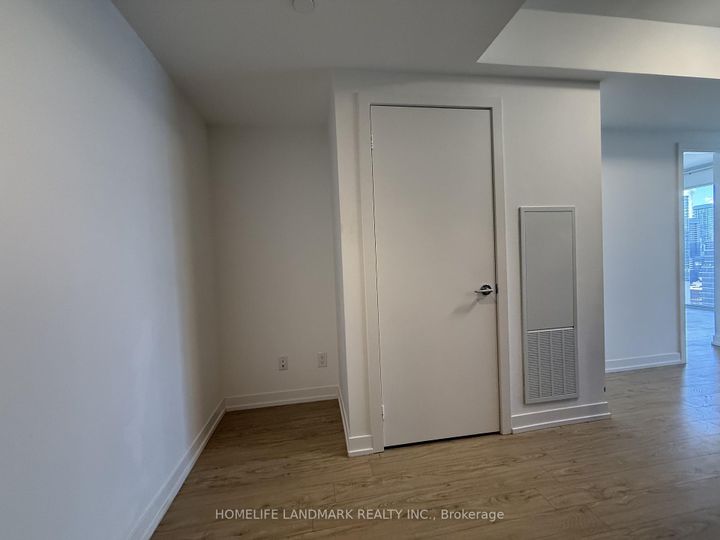 Photo 11 at 3705 - 85 Wood Street, Yonge Corridor, Toronto