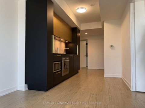 Photo 2 at 3705 - 85 Wood Street, Yonge Corridor, Toronto