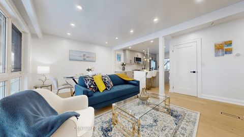 Photo 6 at 392 Bent Crescent, Crosby, Richmond Hill