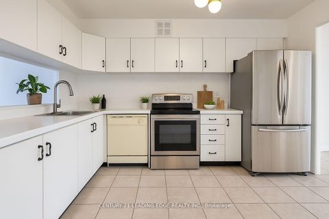 Photo 7 at 112 - 236 Albion Road, Old Rexdale, Toronto