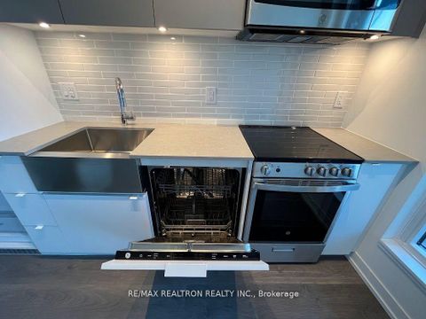 Photo 15 at 619 - 270 Dufferin Street, South Parkdale, Toronto