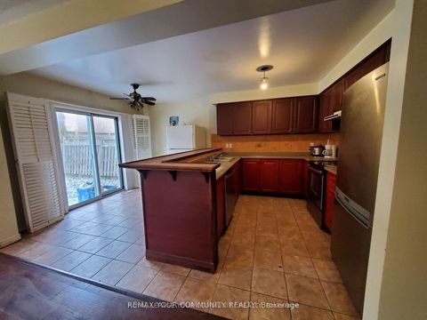 Photo 8 at 156 Loon Avenue, Painswick South, Barrie