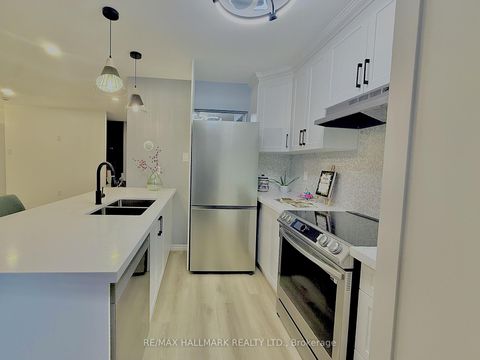 Photo 11 at 110 - 5 San Romanoway, Black Creek, Toronto