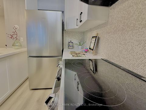 Photo 12 at 110 - 5 San Romanoway, Black Creek, Toronto