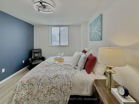 Photo 23 at 110 - 5 San Romanoway, Black Creek, Toronto