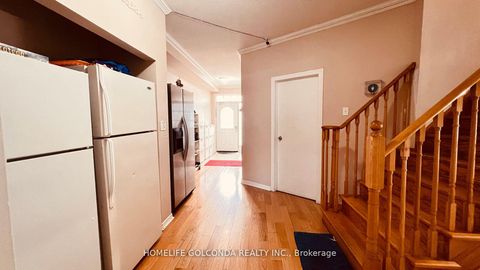 Photo 5 at 22 Troyer Avenue, York University Heights, Toronto