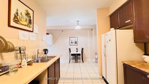 Photo 6 at 22 Troyer Avenue, York University Heights, Toronto