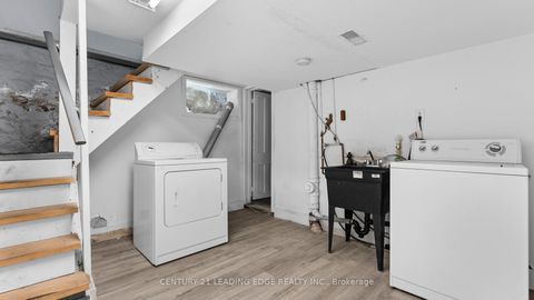 Photo 17 at 195 Albert Street, Central, Oshawa